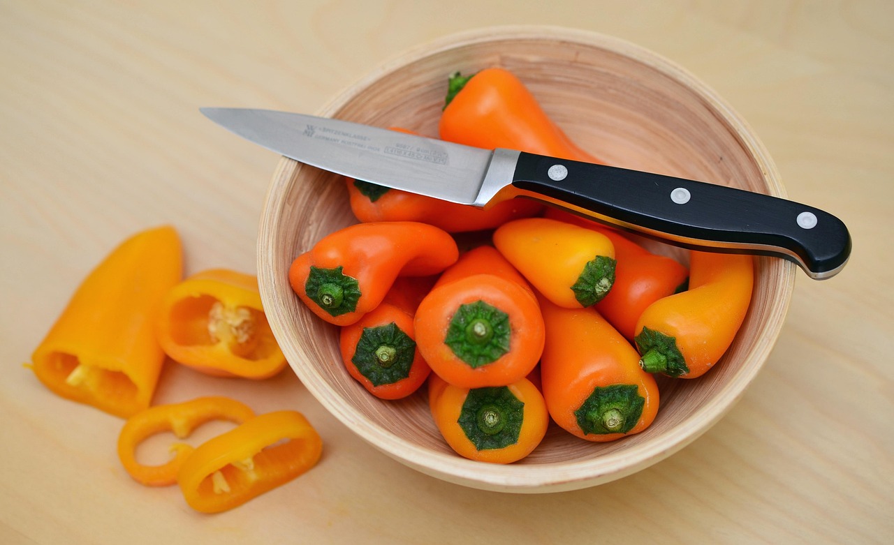 野菜不足が高血圧の原因になるのはなぜですか？